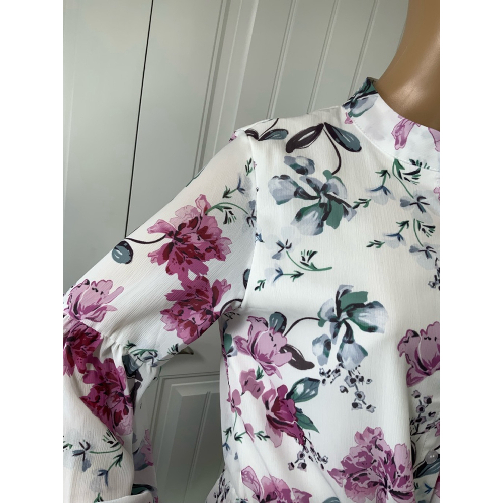 Clarisbelle Women's Floral‎ Print Mini Dress Sz Sm White Purple Boho Cottagecore - Picture 6 of 15